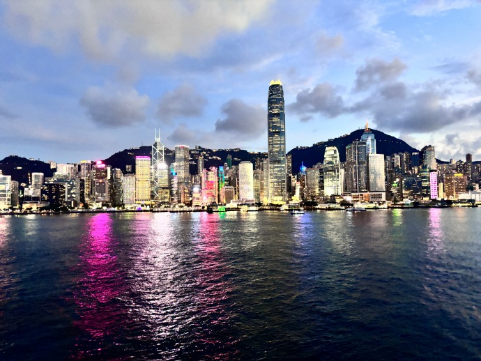 香港东方明珠,繁华与魅力之播音稿探秘